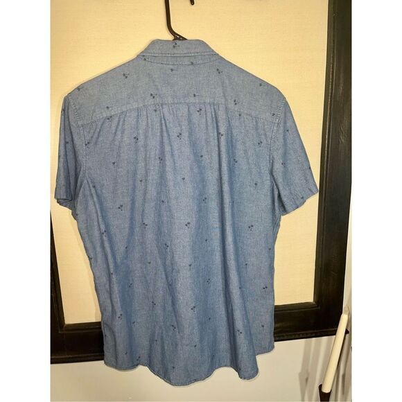 American Eagle Blue Button Up Palm Trees - Picture 4 of 5